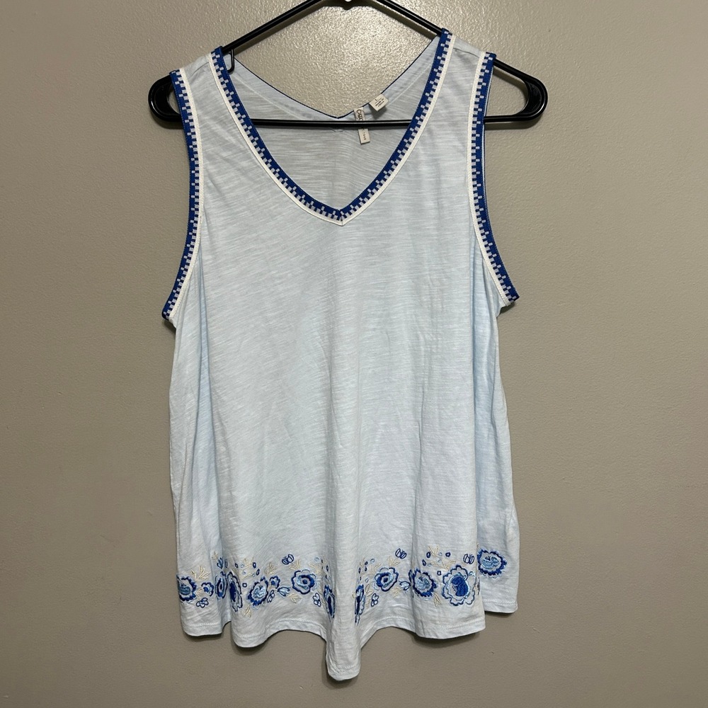 Cato Tank Top Blouse L Blue Floral Embroidered V-Neck Boho Cottagecore Coastal